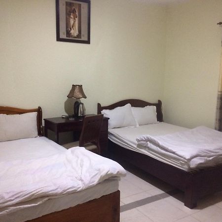 Khoa Dat Hotel Di Linh Bagian luar foto